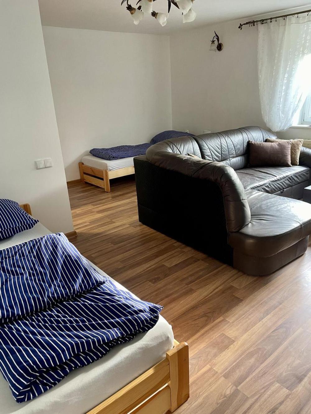 Mieszkanie Na Wylacznosc Jeleśnia Extérieur photo